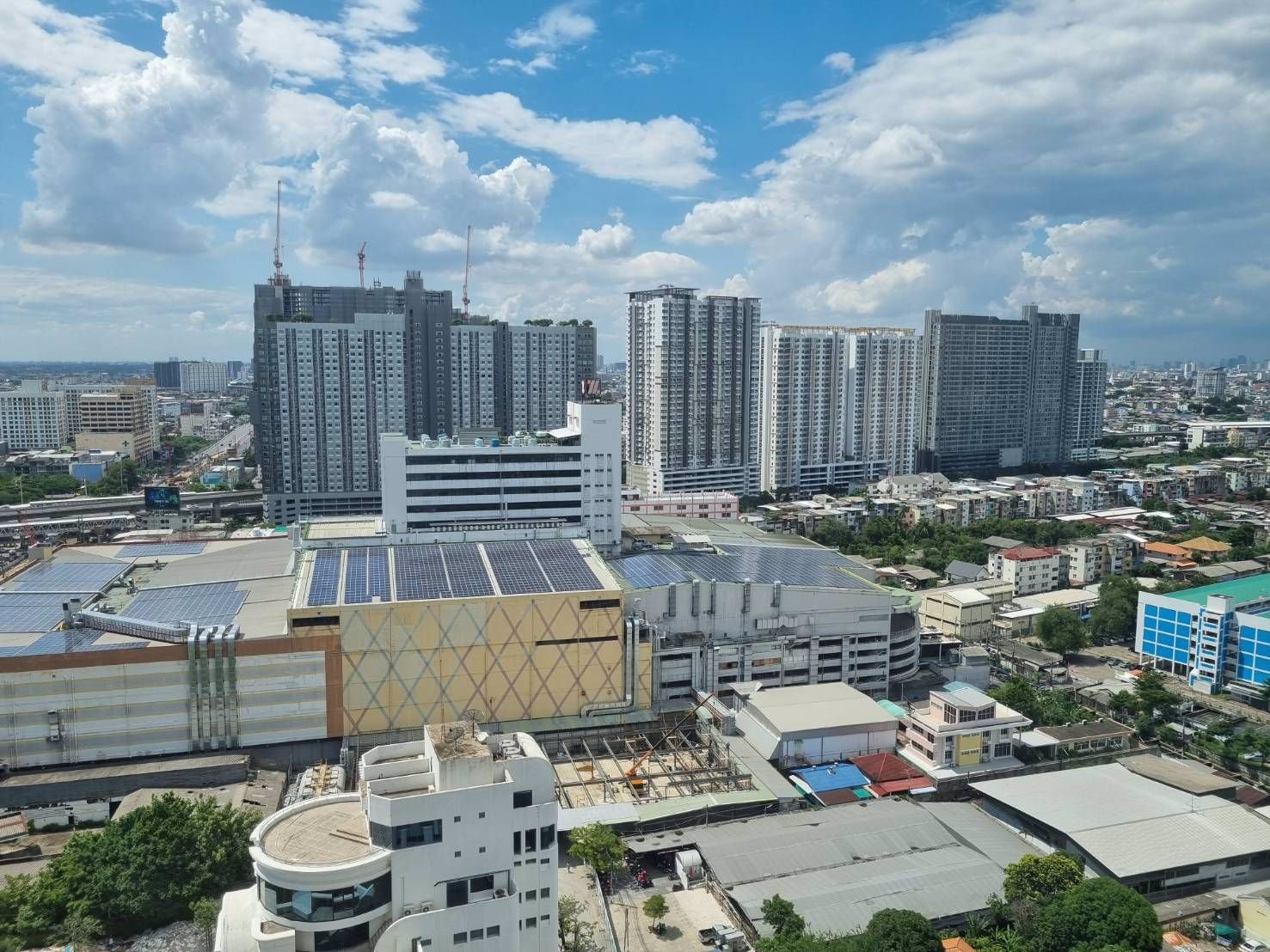 ขายคอนโด-ชั้นสูง-ใกล้รถไฟฟ้า-ท่าพระ