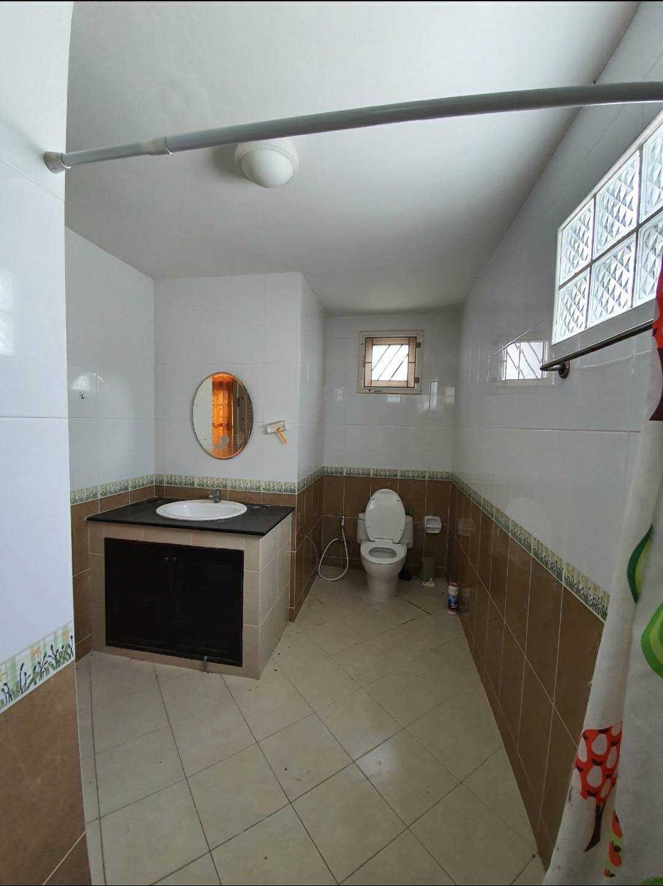 ขายและให้เช่า-บ้านเดี่ยว-ชั้นเดียว-72-ตารางวา-หมู่บ้านเพชรรัตน์เลควิลล์-เมือง-ระยอง