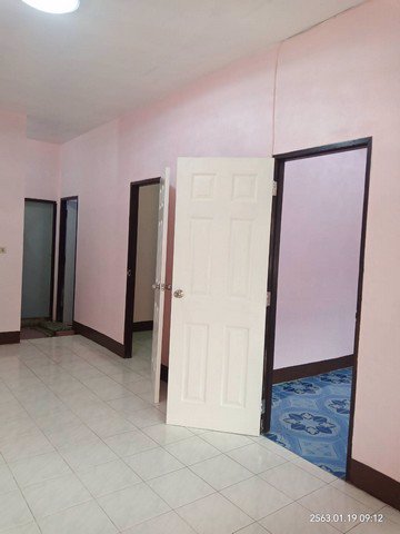 ขายทาวน์เฮ้าส์-หมู่บ้าน-ทรัพย์บัวหลวง-ตำหรุ-ใกล้ตลาดตำหรุ-ฟรีโอน-ua1-1920