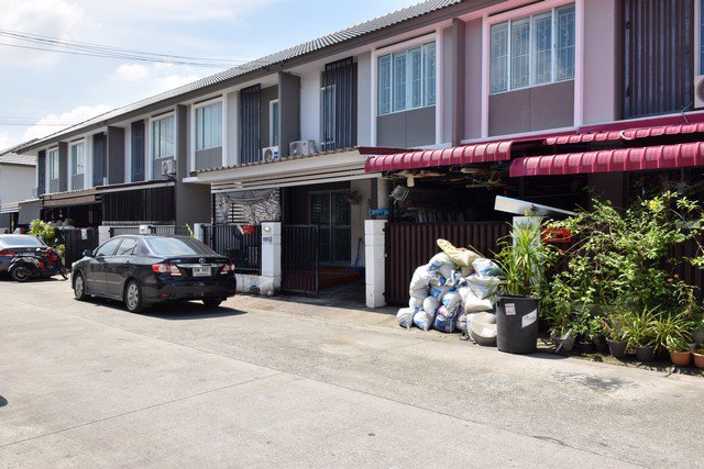 ขายทาวน์เฮ้าส์-พฤกษาวิลล์-78-ศรีนครินทร์-เทพารักษ์-ใกล้-bts-ศรีนครินทร์-ใกล้ทางด่วน-uot04-0519