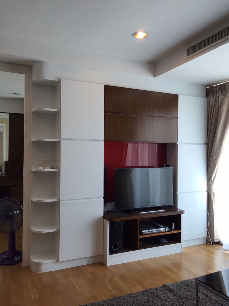 ให้เช่า-คอนโด-อมันตารัชดา-86-sqm-2นอน-2น้ำ-mrt-ศูนย์วัฒนธรรม-ชาวต่างชาติพักอาศัยเกิน-50-