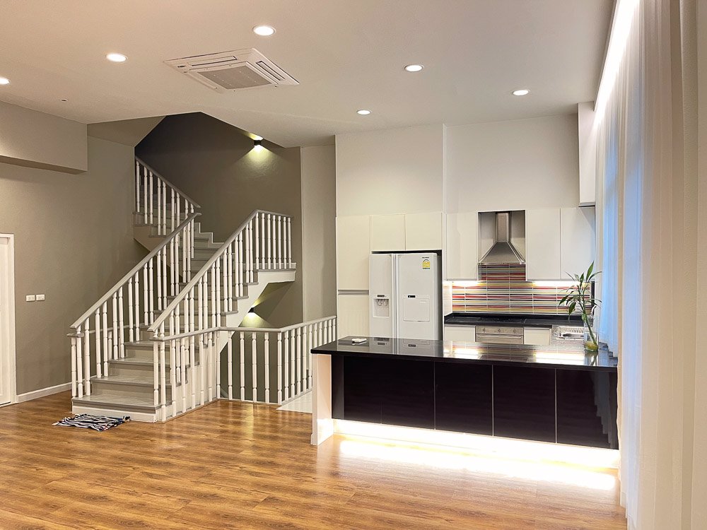 ให้เช่า-townhouse-บ้านกลางกรุง-พระราม3-5ห้องนอน-425ตรม-owner's-post-