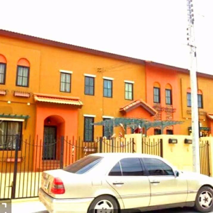 ขายบ้านทาวน์โฮม-หมู่บ้านพาราเซตโต้-บ้านสภาพสวย