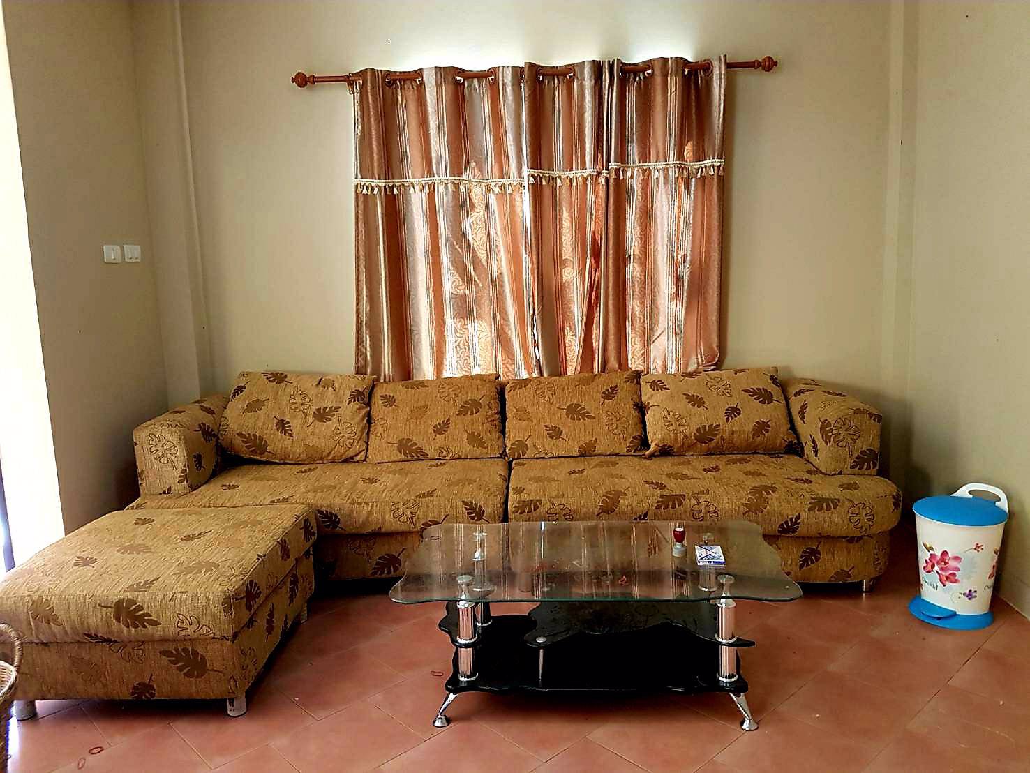 ขายบ้านทาวน์โฮม-หมู่บ้านพาราเซตโต้-บ้านสภาพสวย