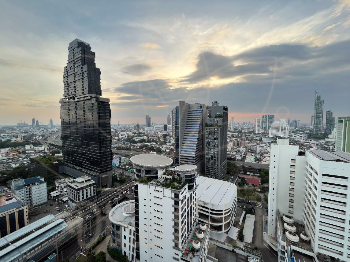 เช่า-ขาย-คอนโด-สาทรเฮ้าส์-sathon-house-ติดbtsสุรศักดิ์-2-ห้องนอน-2-ห้องน้ำ-1-ที่จอดรถfixed