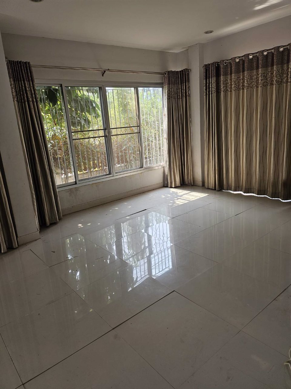 ขายบ้านเดี่ยว-2-ชั้น-หมู่บ้านพีแลนด์-บ้านใหม่-นครราชสีมา