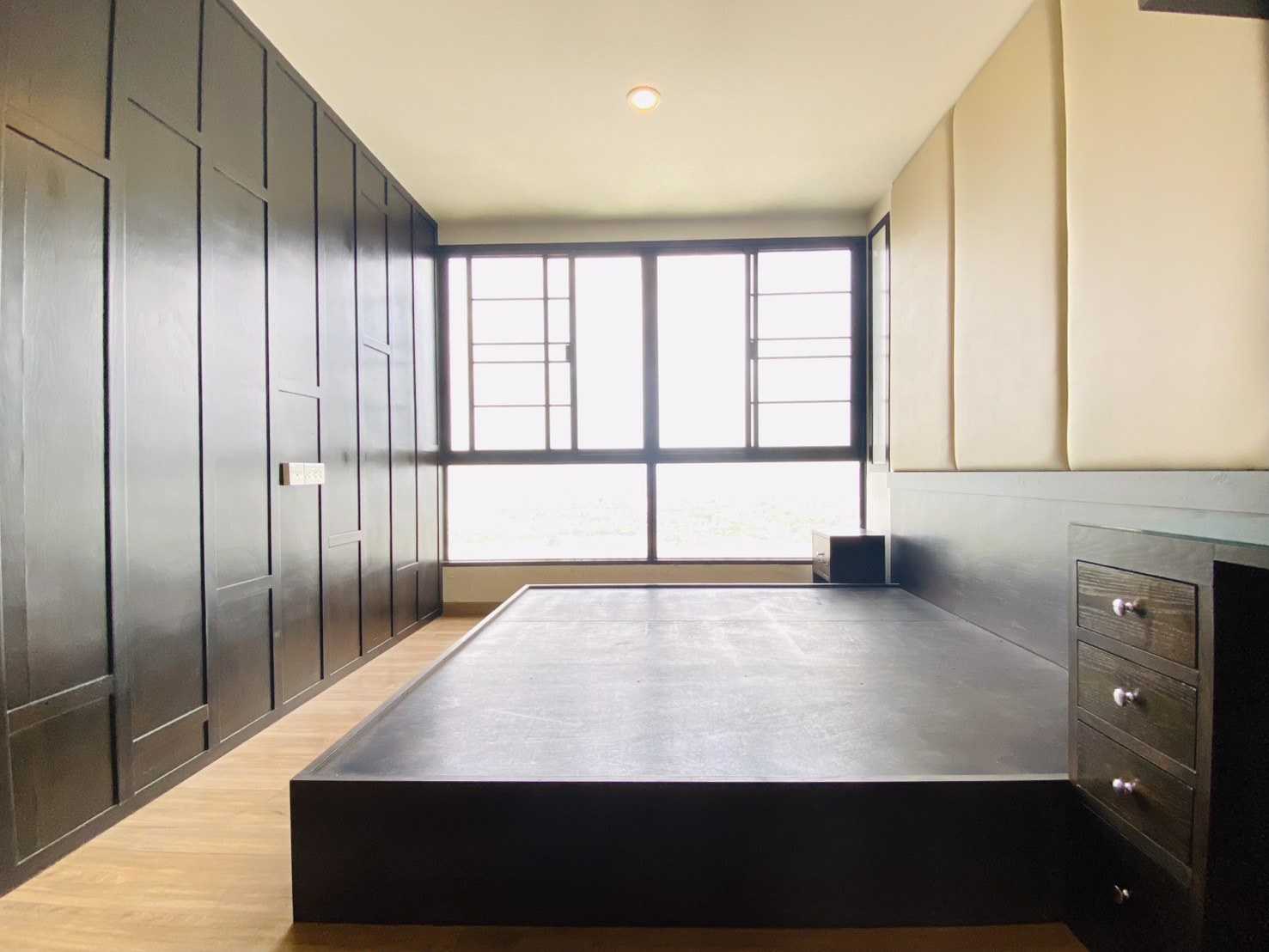 ขายต่ำกว่าราคาตลาด-และราคาประเมิน-คอนโด-the-tree-interchange-ใกล้-mrt-บางโพ-ห้อง-2-bed-ขนาด-75-ตรม