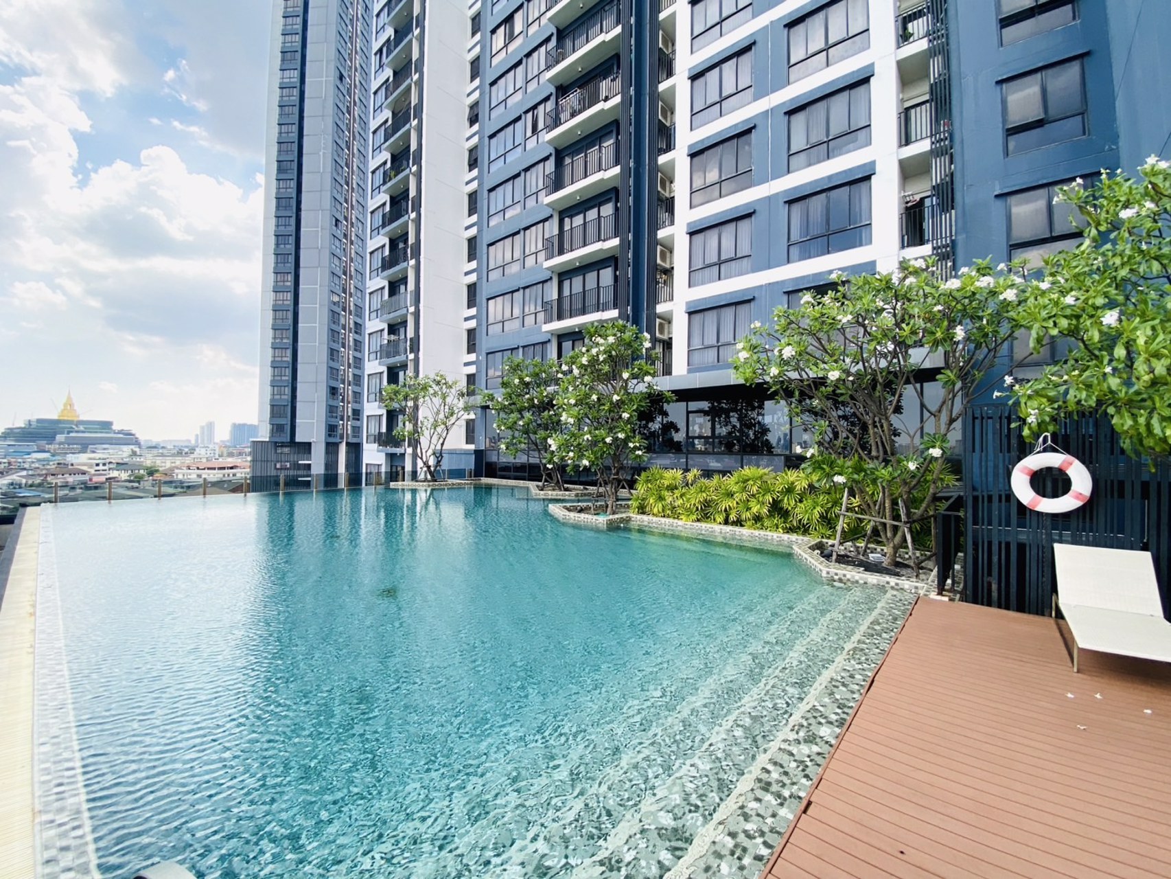 ขายต่ำกว่าราคาตลาด-และราคาประเมิน-คอนโด-the-tree-interchange-ใกล้-mrt-บางโพ-ห้อง-2-bed-ขนาด-75-ตรม