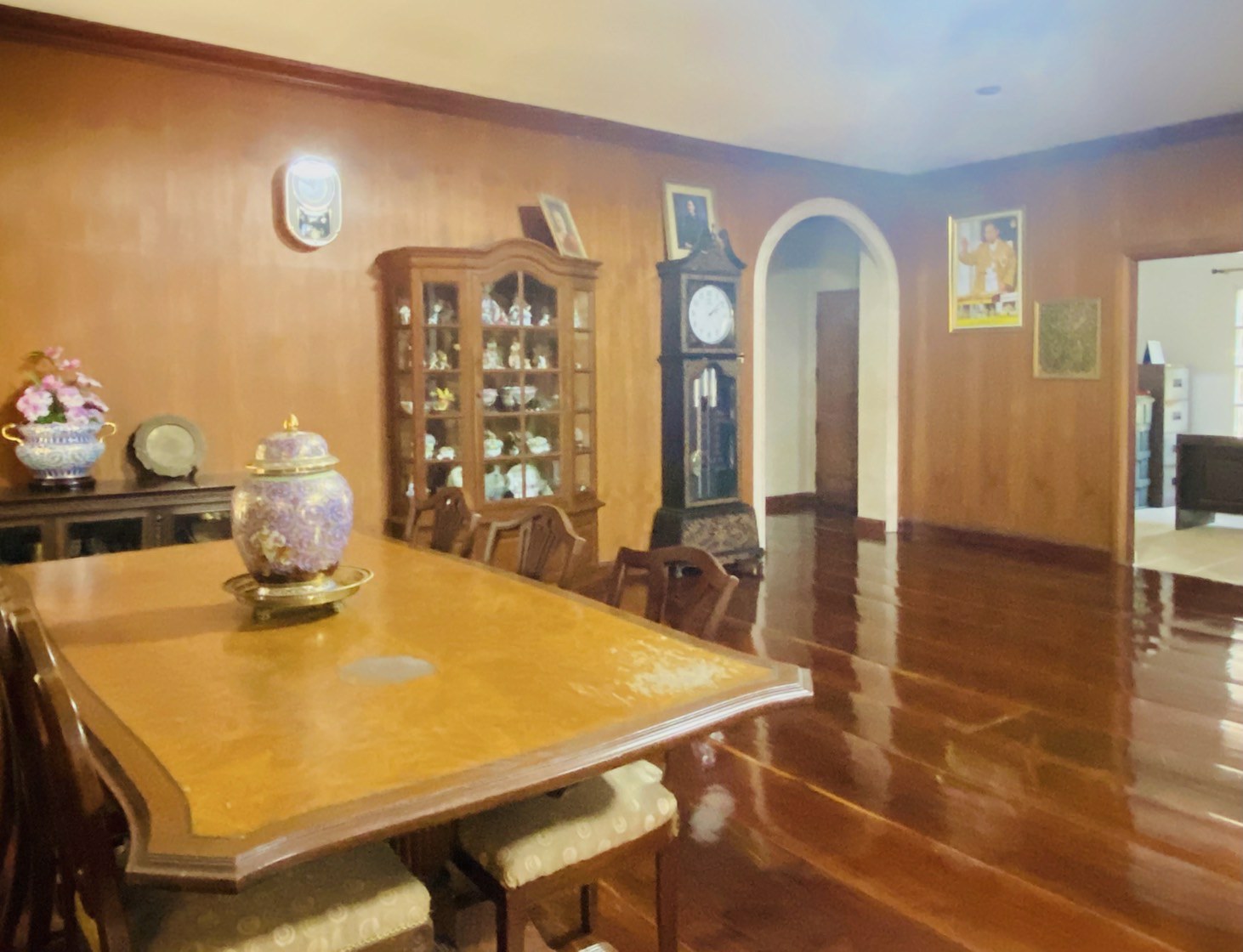 ขายบ้านเดี่ยว-2-ชั้น-เนื้อที่-610-ตรว-พื้นที่ใช้สอยกว่า-1500-ตรม-ตกแต่งด้วยไม้สักทั้งหลัง-ใกล้-สน