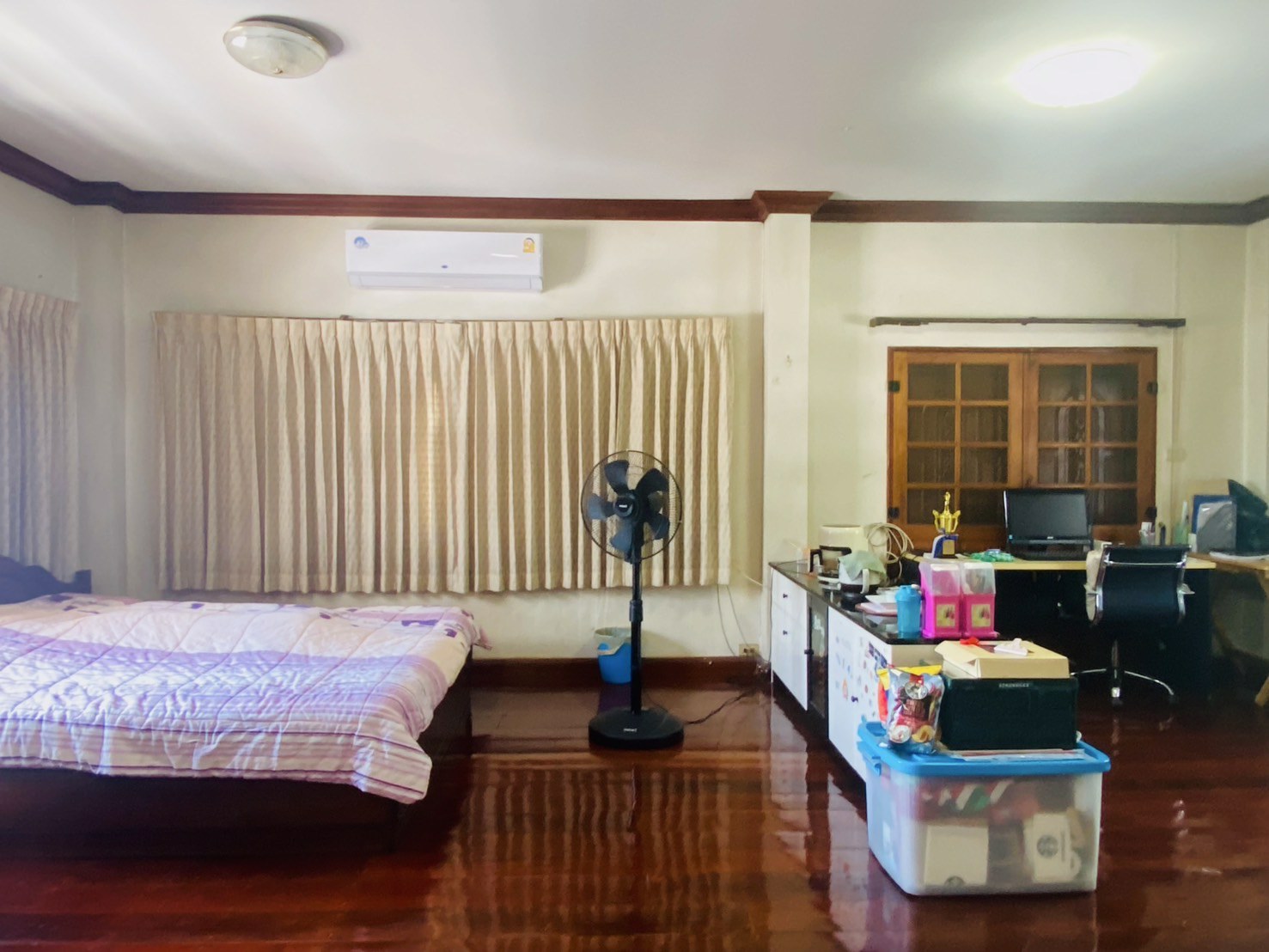 ขายบ้านเดี่ยว-2-ชั้น-เนื้อที่-610-ตรว-พื้นที่ใช้สอยกว่า-1500-ตรม-ตกแต่งด้วยไม้สักทั้งหลัง-ใกล้-สน