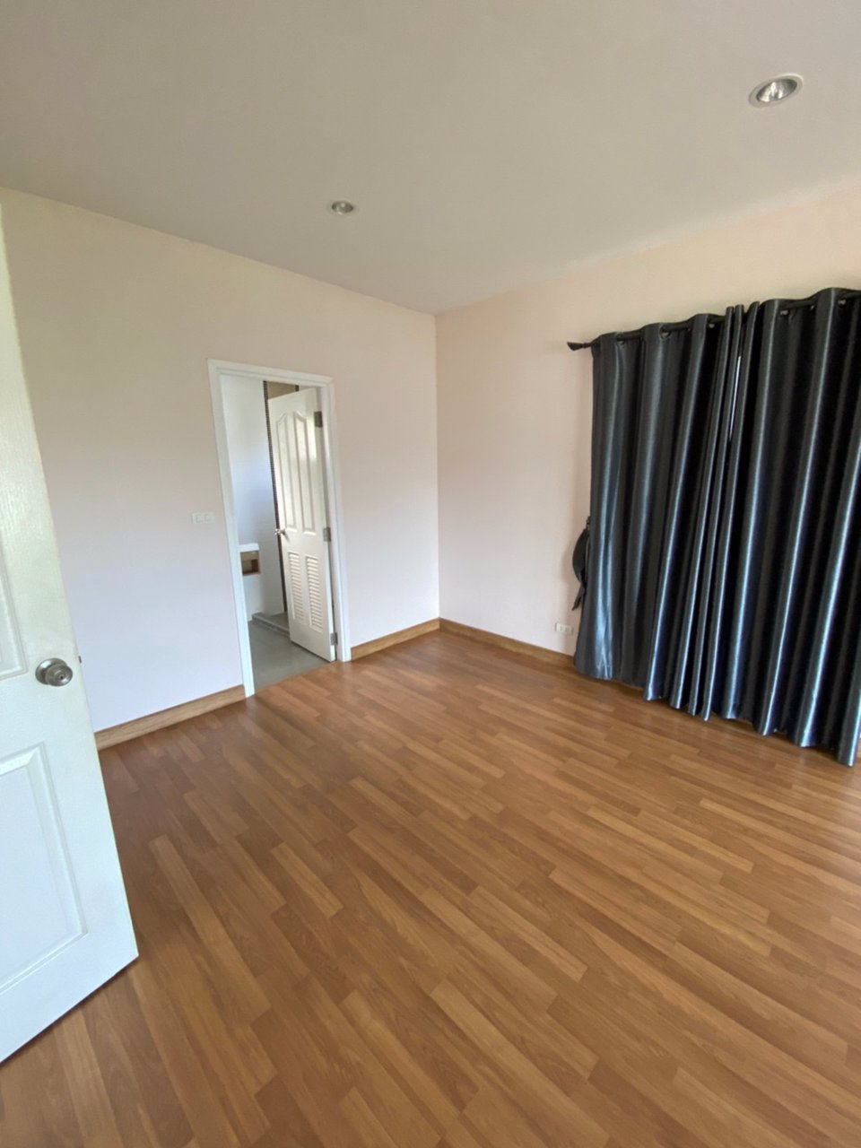 ขายบ้านเดี่ยว-2-ชั้น-หมู่บ้าน-ภัสสร29-ถนนรังสิต-นครนายก-ธัญบุรี-ปทุมธานี