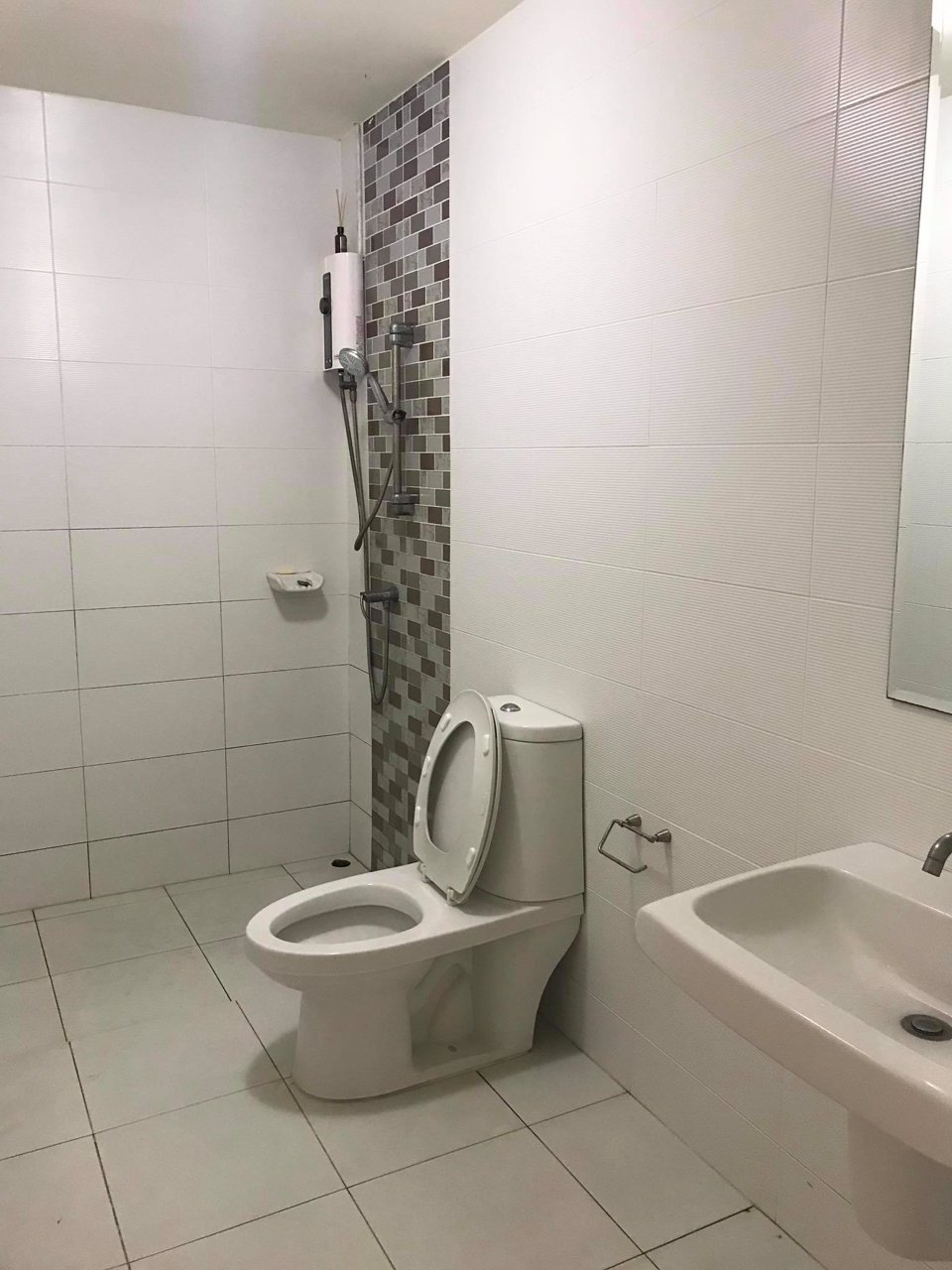 ให้เช่าทาวน์โฮม2ชั้นซอยนวลจันทร์