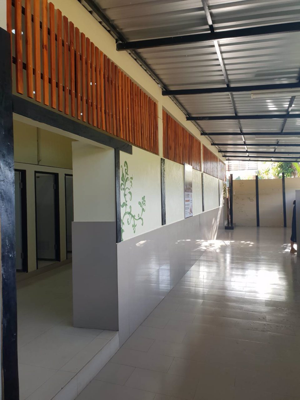 ด่วน-ทำเลทอง-ขายที่ดินพร้อมสิ่งปลูกสร้าง-ขนาด-2-1-23-ไร่