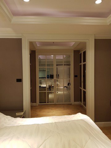 for-rent-state-tower-1br-54sqm-23000thb-nice-room-high-floor-near-bts-saphan-taksin