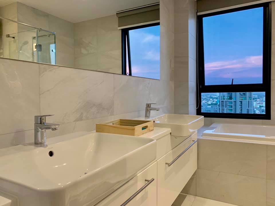 ให้เช่า-for-rent-rhythm-ekkamai-ริทึ่ม-เอกมัย-2-bedrooms-2-bathrooms-with-1-bathtub