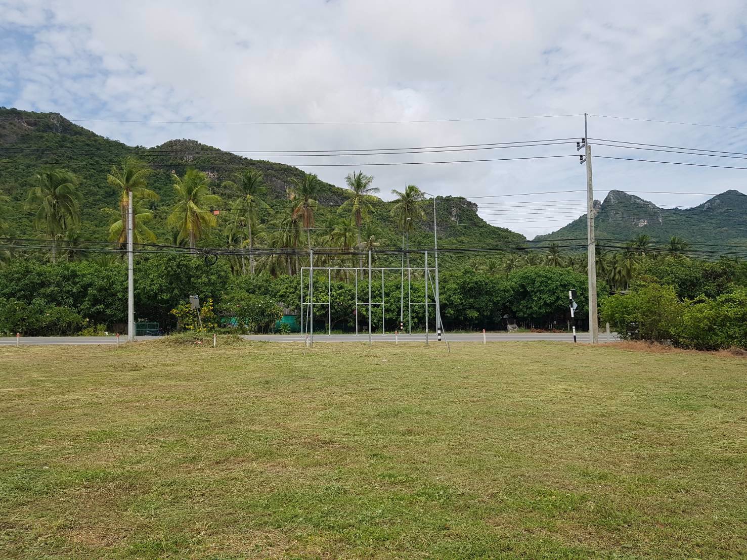 ขายที่ดิน-เขตพื้นที่สามร้อยยอด