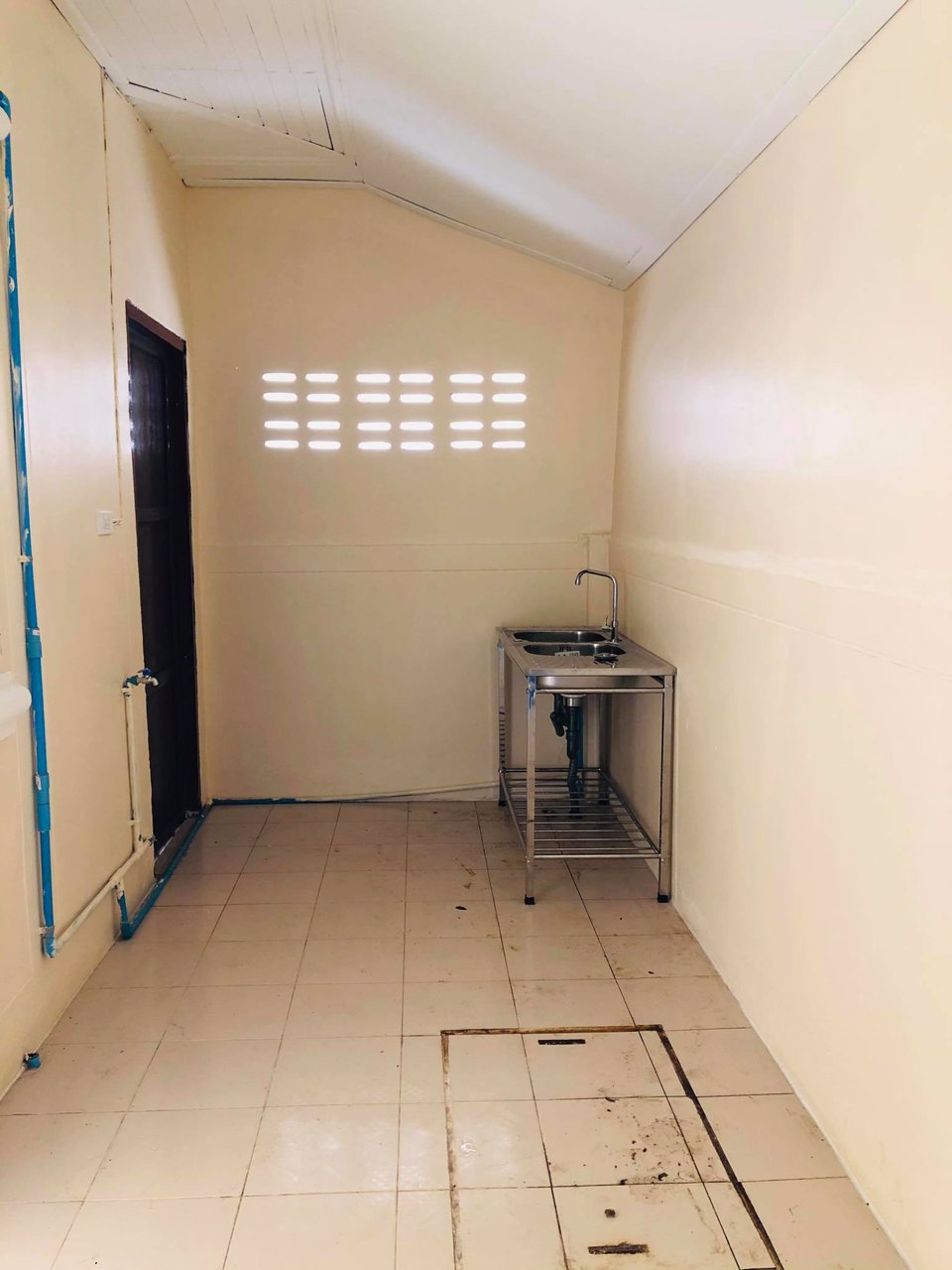 ขายทาวเฮ้าส์หลังมุม-มปราณทองวิลเลจ-จอุดร