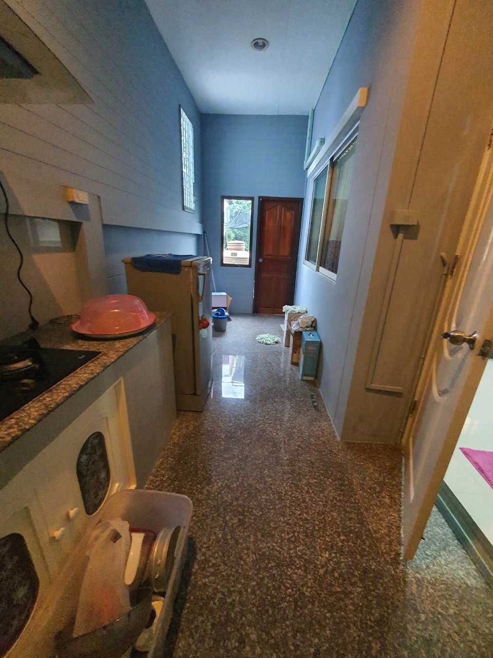 ขายทาวน์โฮม-2-ชั้น-หลังมุม-มีพื้นที่ด้านข้าง-ถนนเส้นหลักภายในโครงการ-เข้ามา-400-เมตร-จากป้อมยาม