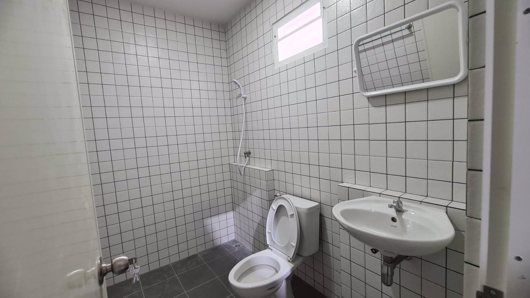 ขาย-ให้เช่า-โกดัง-ซอยหทัยราษฎร์37