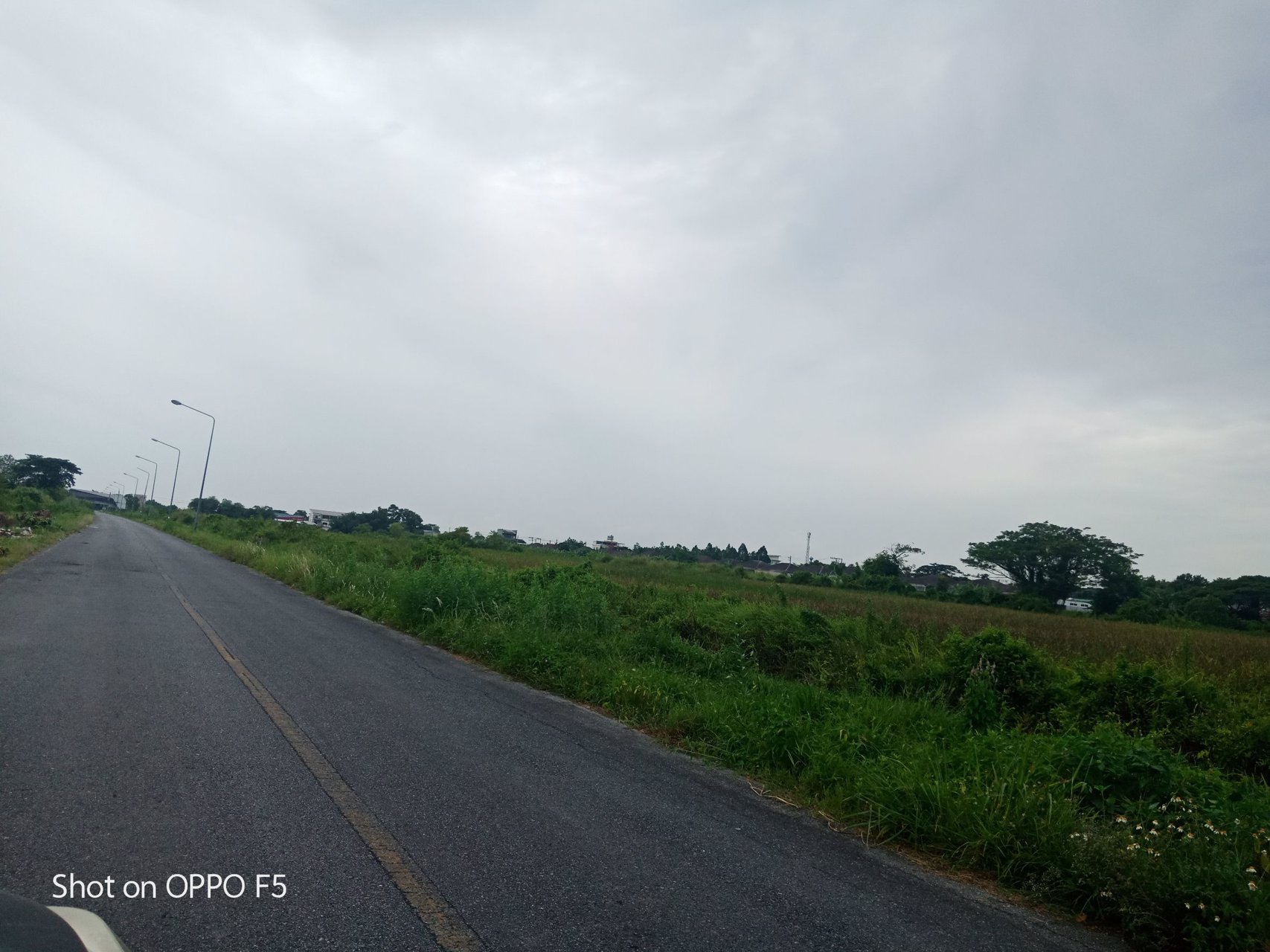 ขายที่ดินแปลงหัวมุมติดถนนพัฒนาการคูขวาง2ด้านหน้ากว้าง800เมตรผังเหลืองเหมาะพัฒนาอสังหาริมทรัพย์