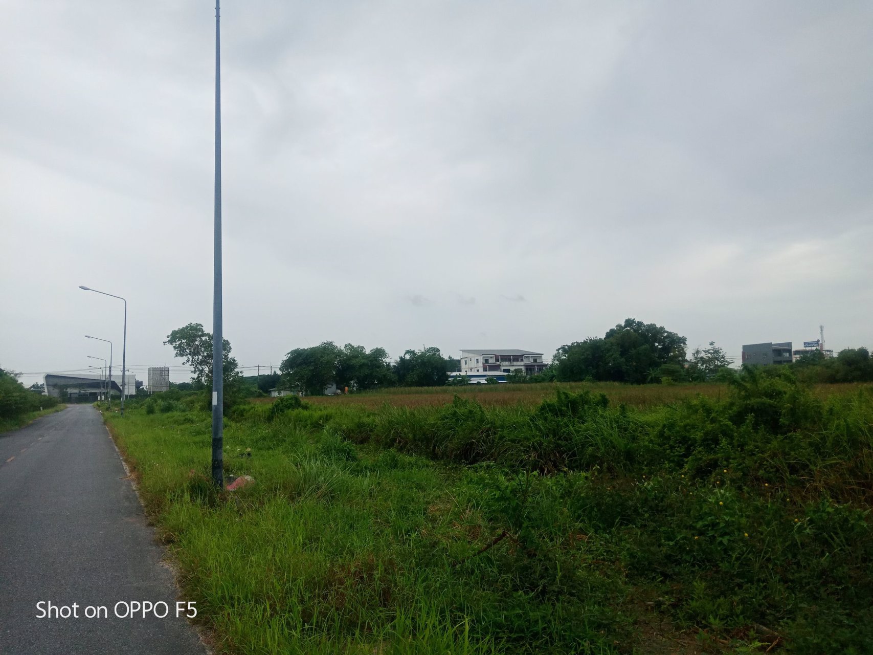 ขายที่ดินแปลงหัวมุมติดถนนพัฒนาการคูขวาง2ด้านหน้ากว้าง800เมตรผังเหลืองเหมาะพัฒนาอสังหาริมทรัพย์