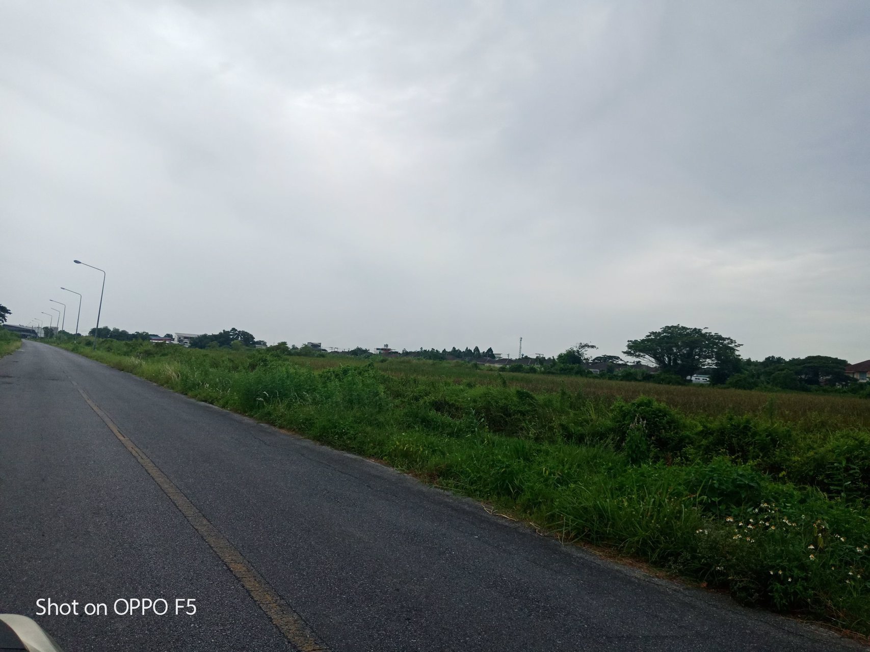 ขายที่ดินแปลงหัวมุมติดถนนพัฒนาการคูขวาง2ด้านหน้ากว้าง800เมตรผังเหลืองเหมาะพัฒนาอสังหาริมทรัพย์