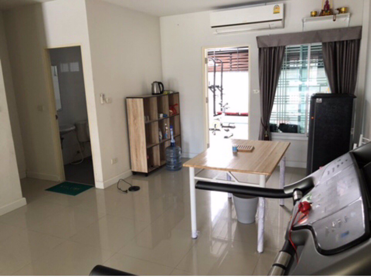 ขายทาวน์โฮม-ตรงข้ามสวนหย่อม-ทำเลดี-หลังใหญ่สุดในหมู่บ้าน