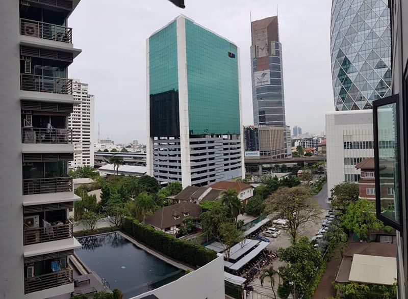 the-vertical-aree-40-sqm-selling-fully-furnished-and-ready-to-move-in