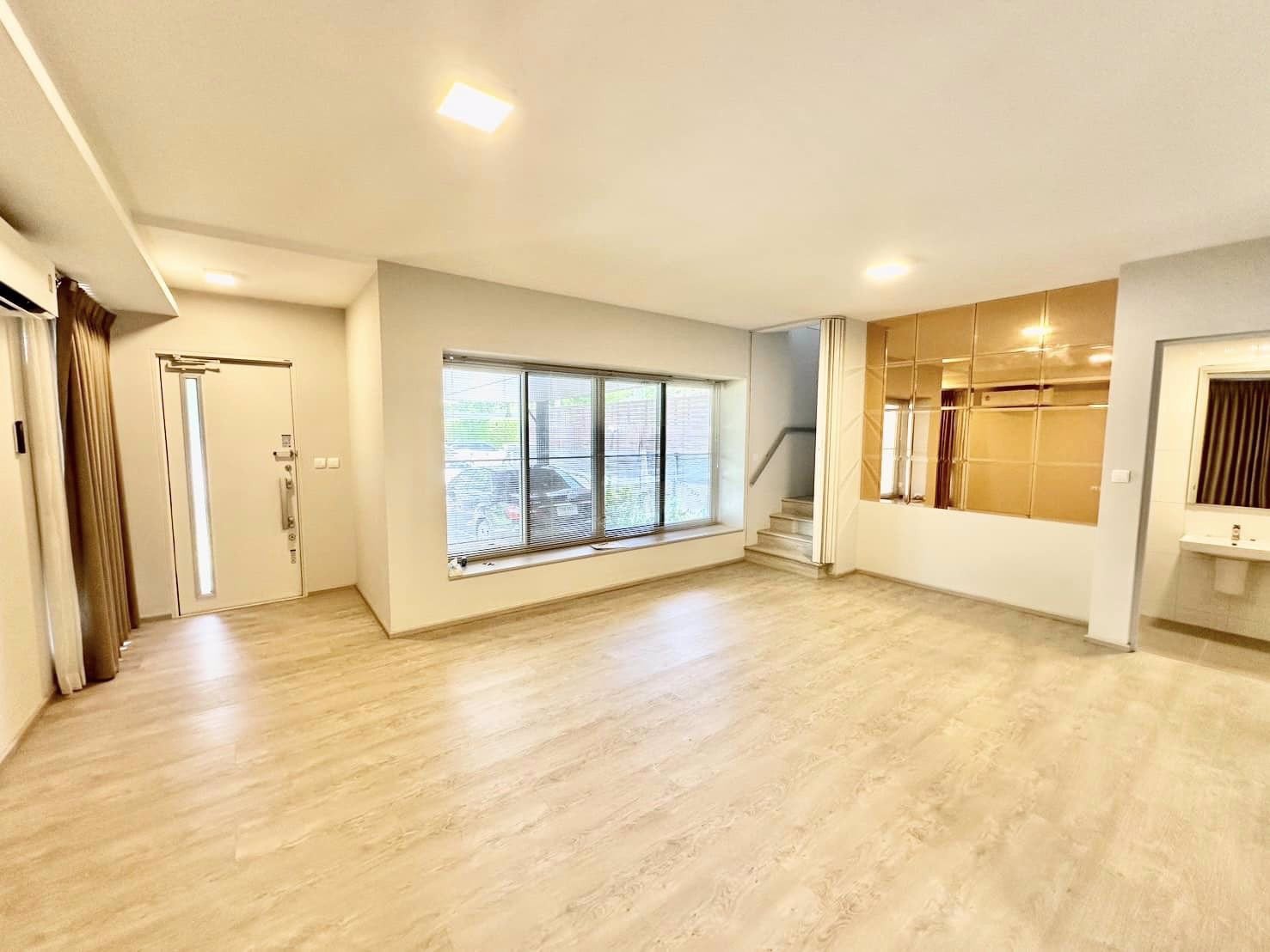 ขายด่วน-หมู่บ้านanya-ราชพฤกษ์-นครอินทร์