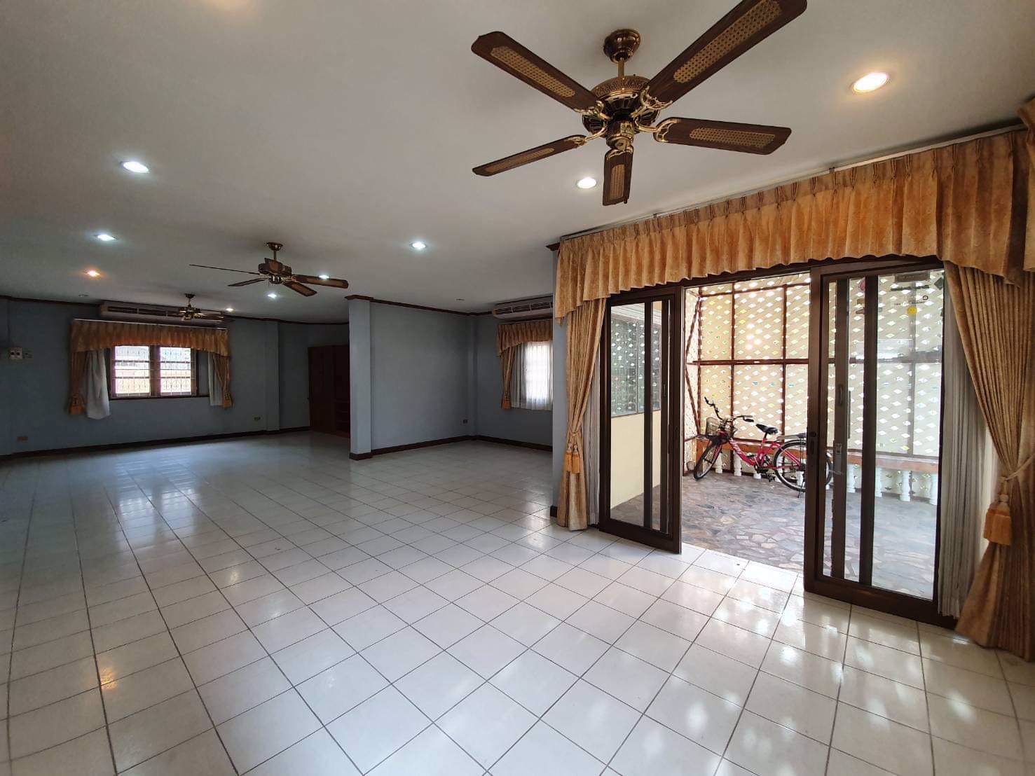 ขายบ้านเดี่ยวพัทยา-หมู่บ้านสุขสบายวิลล่า-ใกล้ทะเล-ถนนเทพประสิทธิ์