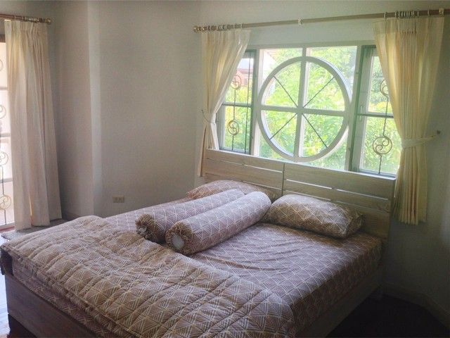 บ้านเดี่ยว-2-ชั้นให้เช่า-บ้านลาดพร้าว-34-ใกล้รถไฟฟ้า-ตกแต่งใหม่เฟอร์ครบ-พร้อมเข้าอยู่-