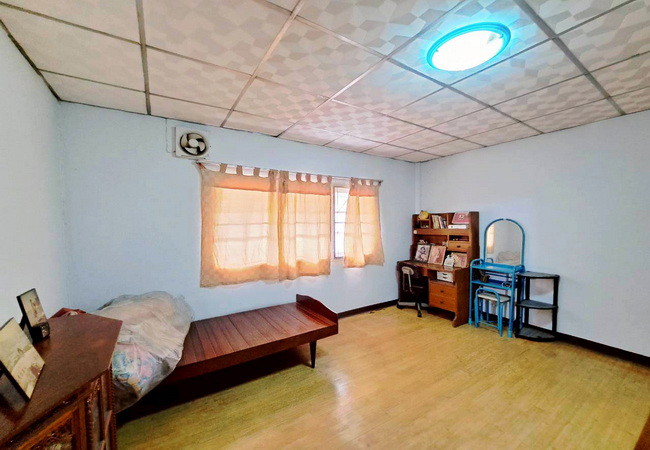 ขายทาวน์เฮ้าส์-หมู่บ้านธนะธานี-ถนนสุคนธสวัสดิ์-ซอย-24-เขตลาดพร้าว-กรุงเทพมหานคร