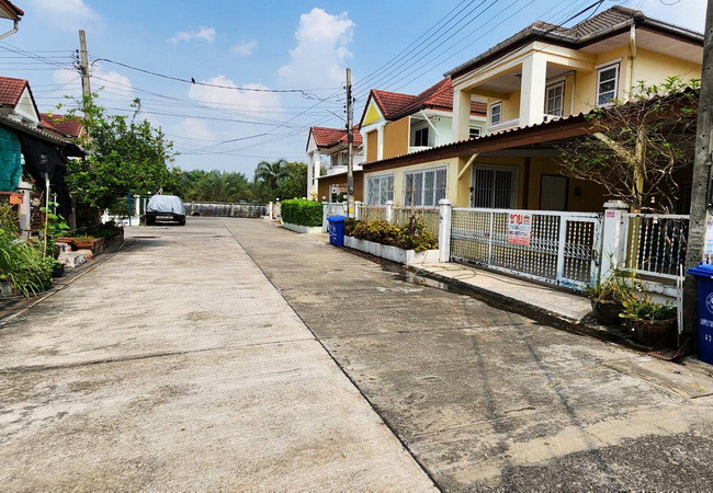 ขายบ้านเดี่ยว-หมู่บ้านลภาวัน-9-ถนนชัยพฤกษ์-อำเภอปากเกร็ด-นนทบุรี