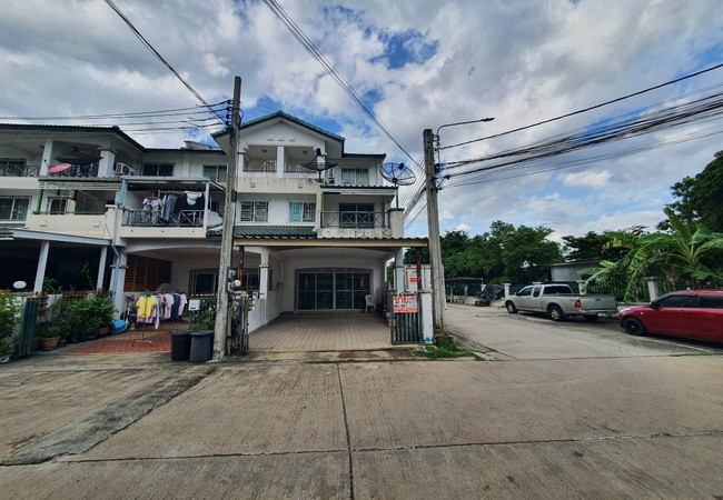 ขายทาวน์เฮ้าส์-หมู่บ้านมนเทียรทิพย์-ซอยคู้บอน-27-ถนนรามอินทรา-เขตบางเขน-กรุงเทพมหานคร