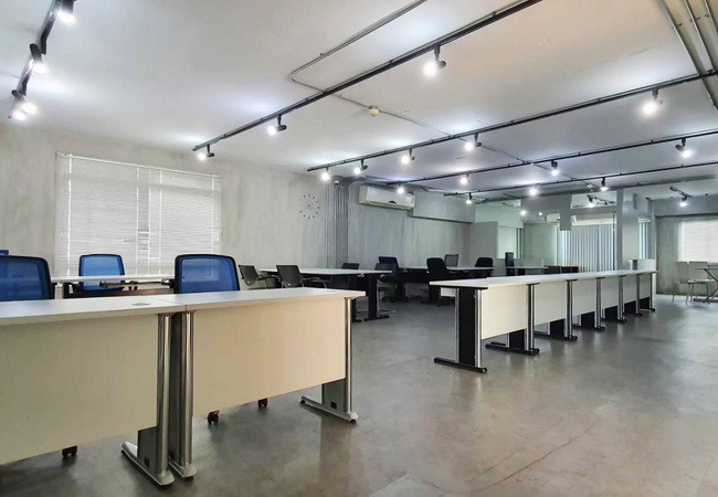 ขายอาคารสำนักงาน-ออฟฟิศ-วิชั่น-บิสิเนส-พาร์ค-ถนนรามอินทรา-บางเขน-กรุงเทพมหานคร