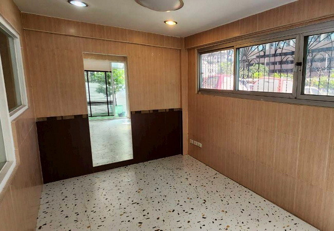 ขายอาคารพาณิชย์-ใกล้ไปรษณีย์บางซื่อ-ถนนกรุงเทพ-นนทบุรี-เขตบางซื่อ-กรุงเทพมหานคร