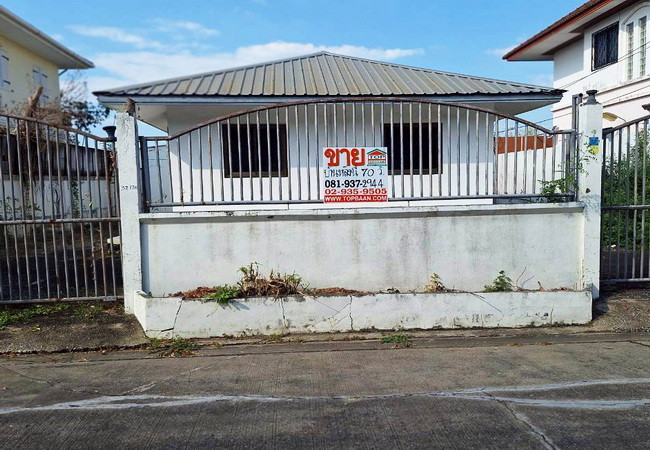 ขายบ้านเดี่ยว-หมู่บ้านปาริชาติ-คลอง-4-ถนนเลียบคลองสี่-อำเภอคลองหลวง-ปทุมธานี