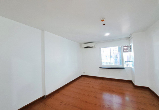 ขายคอนโด-เดอะเน็กซ์-การ์เด้นสูท-ซอยสุขุมวิท-52-ถนนสุขุมวิท-พระโขนง-กรุงเทพมหานคร