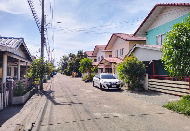 ขายบ้านเดี่ยว-หมู่บ้านอมรพันธุ์-เลียบวารี-15-ถนนสุวินทวงศ์-หนองจอก-กรุงเทพมหานคร