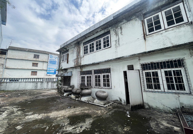 ขายอาคารพาณิชย์-ติดถนนเอกชัย-ปากซอยเอกชัย-64-4-เขตบางบอน-กรุงเทพมหานคร