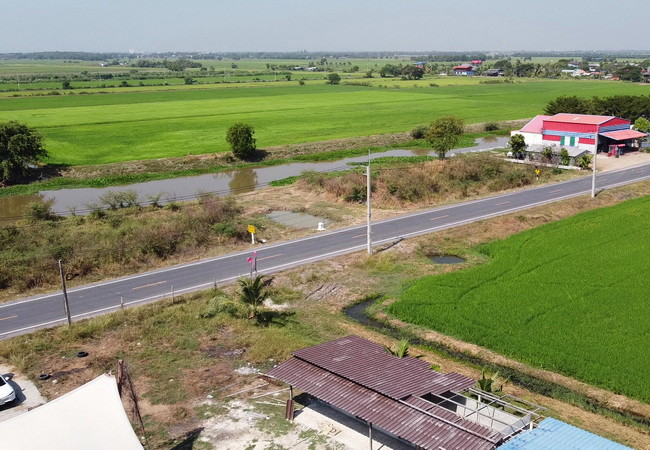 ขายที่ดิน-คลอง-15-ลำลูกกา-ถนนลำลูกกา-ตำบลชุมพล-อำเภอองครักษ์-นครนายก