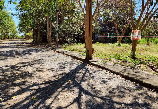 ขายที่ดิน-ในโครงการเจ้าสำราญเลคแอนด์ฮิลล์-ถนนเลียบคลองชลประทานสาย-3-อำเภอเมือง-เพชรบุรี