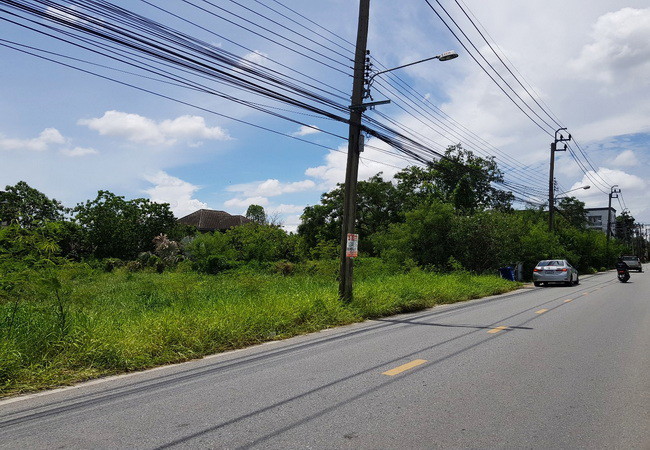 ขายที่ดิน-ซอยหมู่บ้านบางนาการ์เด้น-7-ถนนบางนา-ตราด-กม26-อำเภอบางเสาธง-สมุทรปราการ