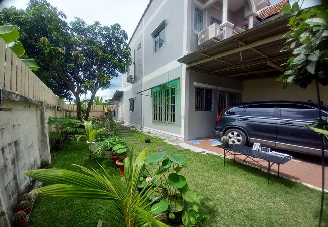 ขายทาวน์เฮ้าส์-หมู่บ้านรินทิชา-ซอยร่มเกล้า-6-ถนนรามคำแหง-เขตมีนบุรี-กรุงเทพมหานคร