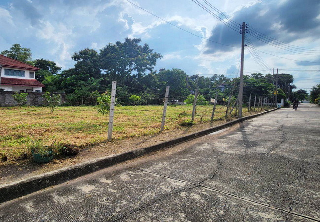 ขายที่ดิน-หมู่บ้านสีวลี-รังสิต-1-คลอง-2-ถนนรังสิต-นครนายก-อำเภอธัญบุรี-ปทุมธานี