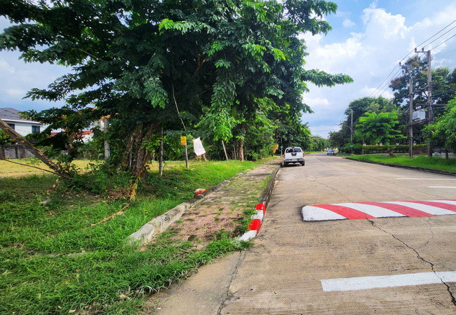 ขายที่ดิน-หมู่บ้านสีวลี-รังสิต-1-คลอง-2-ถนนรังสิต-นครนายก-อำเภอธัญบุรี-ปทุมธานี