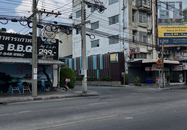 ขายพลัม-คอนโด-ลาดพร้าว-101-ชั้น-1-เนื้อที่-2236-ตรม-1-นอน-1-น้ำ