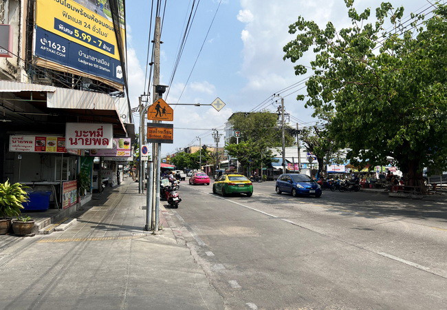 ขายพลัม-คอนโด-ลาดพร้าว-101-ชั้น-1-เนื้อที่-2236-ตรม-1-นอน-1-น้ำ