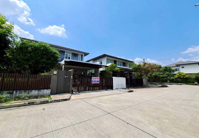 ขายบ้านเดี่ยว-หมู่บ้านมัณฑนา-อ่อนนุช-วงแหวน-5-เนื้อที่-656-ตรว-2-ชั้น-3-นอน-3-น้ำ