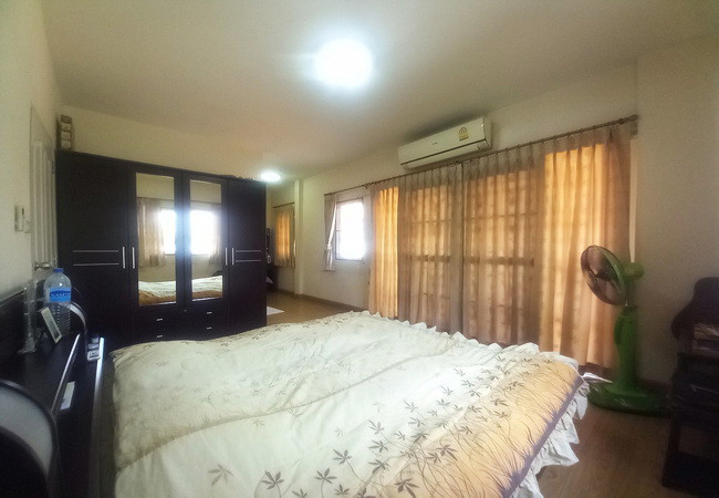 ขายบ้านเดี่ยว-หมู่บ้านวราภิรมย์-วัชรพล-ถนนสุขาภิบาล-5-เนื้อที่-528-ตรว-2-ชั้น-3-นอน-3-น้ำ